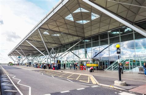 'Evacuate, evacuate': Flights were suspended at Stansted Airport last night after an aborted takeoff
