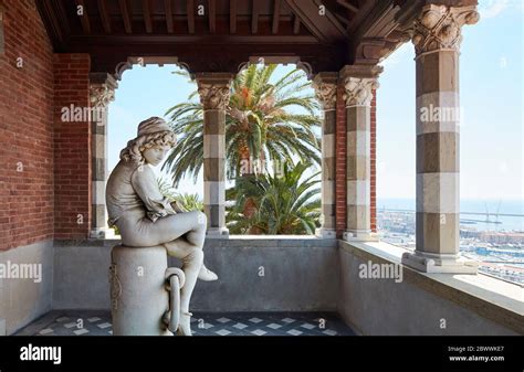 Italy Genoa Statue Of Christopher Columbus Young Stock Photo Alamy