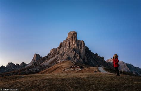 Incredible Pictures Show The Beauty Of The Italian Dolomites