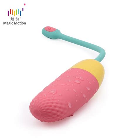 G Spot Clitoris Vibrator Sex Toy Magic Motion Vagina Massager