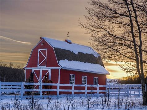 Beautiful Barn Pictures From Across The Country Our Canada