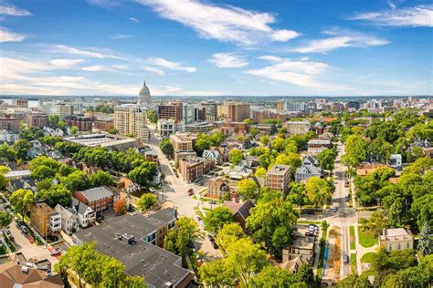 25 Best College Towns And Cities In The Us