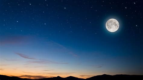 Lune Le Jour De Ma Naissance Photo - Pleine lune, accouchement, influence de la lune sur l'accouchement