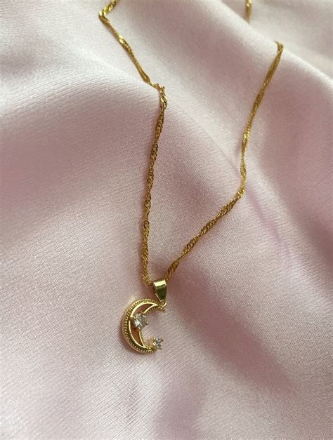 Celeste Necklace 18k Gold Luna Alaska Jewelry