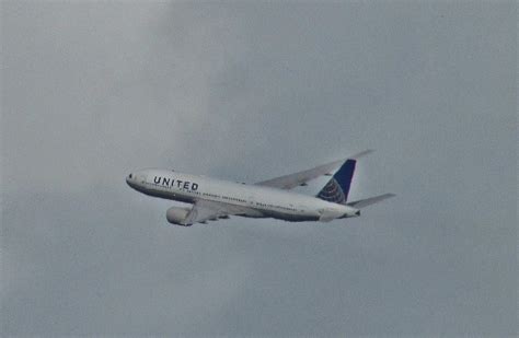 United Airlines B777 200 N780ua Triple 7 In The Sky Joan Ortiz