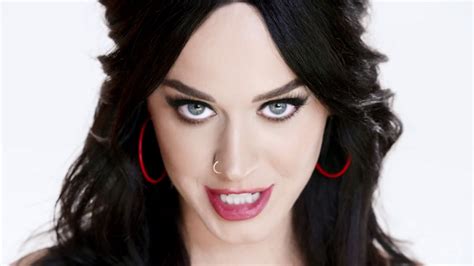 Katy Perry Plumpify New Covergirl Commercial Hawtcelebs