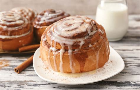 Gastons Tavern Cinnamon Roll Recipe Aaa Talks Cinnamon Rolls