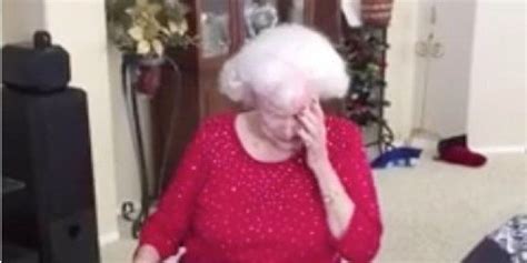 Grandma Receives Pillow Made From Late Husbands Shirt In Tear Jerking Video Huffpost Uk Life