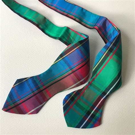 1940s Vintage Boy's Plaid Bow Tie Bright Tartan Plaid | Etsy | Plaid bow tie, Plaid bow, Boys plaid