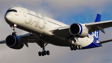 Sas Receives Its First Airbus A350 International Flight Network