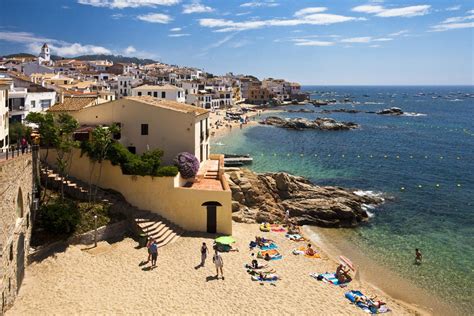 Las 50 Mejores Playas De España Que Merecen Una Escapada Playas España Viajar Por España