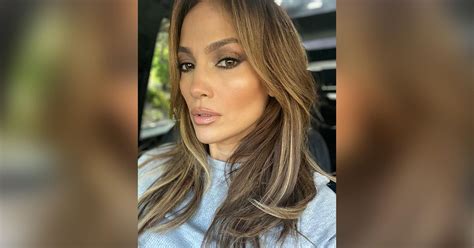 Jennifer Lopez Called Out By Fans After Exposing Real Skin Texture