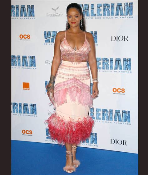 Rihanna Chose A Very Busty Pink Ensemble Rihanna In Pictures