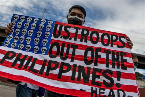 Why The Philippines Is Letting The U S Expand Its Military Footprint In The Country Again