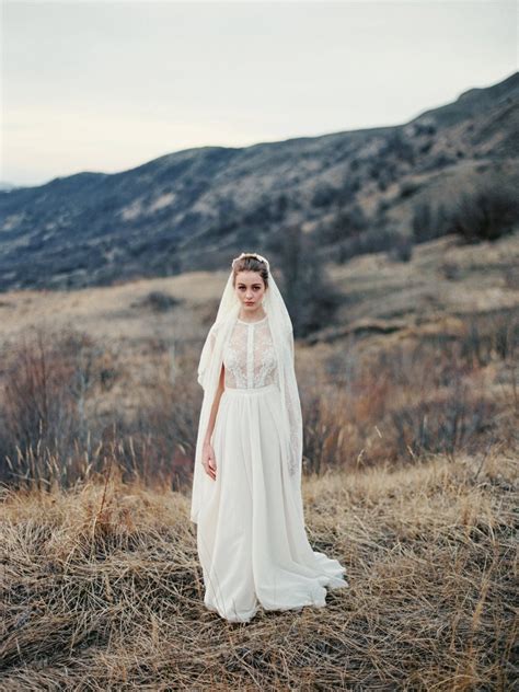 Ethereal wedding themes are becoming a must in bridal fashion. 20 Ethereal Wedding Dresses from Etsy | SouthBound Bride