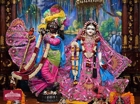 Hare Krishna Temple Ahmedabad Deity Darshan 09 Jan 2018 1 Hare