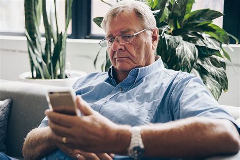 The Best Cell Phone Plan For Senior Citizens Tech Junkie