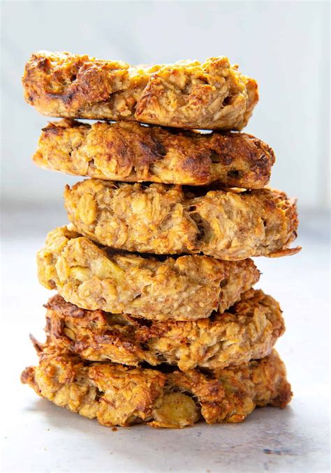 Did you make this gluten free vegan oatmeal raisin cookies recipe? 3 Ingredient Oat Cookies | Recipe in 2020 | Oat cookies, Sugar free oat cookies, Peanut butter curry