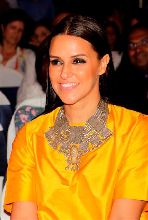Neha Dhupia Looks Hot In Yellow Dress At Lonely Planet India Awards 2015 At J W Marriott