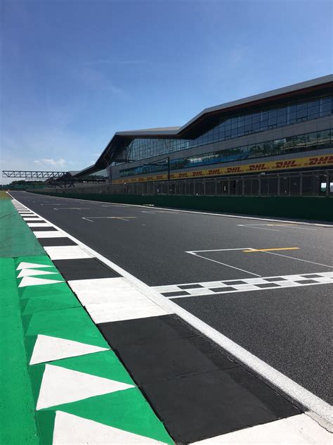 Jun 24, 2021 · silverstone has announced that the british grand prix will be hosted in front of a capacity crowd next month. Track Marking & Branding, Silverstone, F1 GP 2019 - Roadgrip