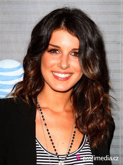 Image Space Amazing Shenae Grimes Images Actress