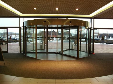 Entrance For Shopping Mall And Retail Bauporte Is Your Specialist