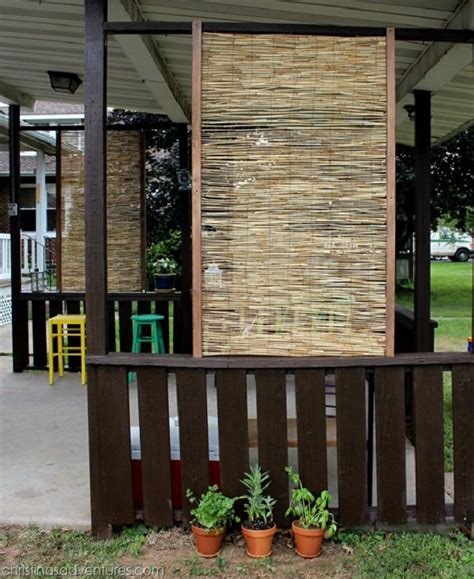 Garden outdoor privacy screen bamboo screening ideas — breakpr. 26 DIY Garden Privacy Ideas That Are Affordable ...
