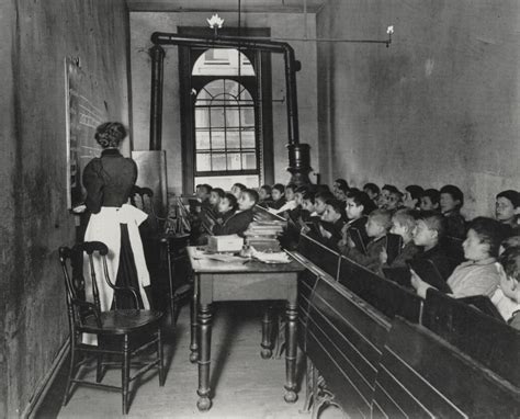 An Elementary Classroom In 1890 Rpics