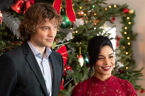 The Knight Before Christmas Review A Worthy Addition To Netflix’s Holiday Roster Tell Tale Tv