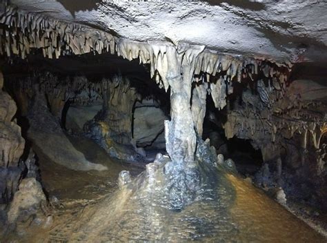 Tumbling Rock Cave Is One Of Alabamas Longest Caves