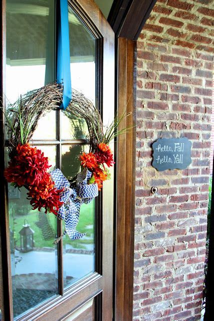 How To Hang A Wreath Without Damaging Your Door Wreaths Fall