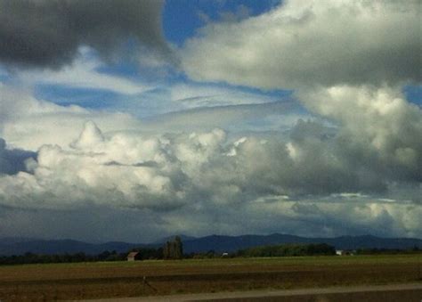 Amazing Clouds Skagit Valley Wa Skagit Valley Clouds Sky