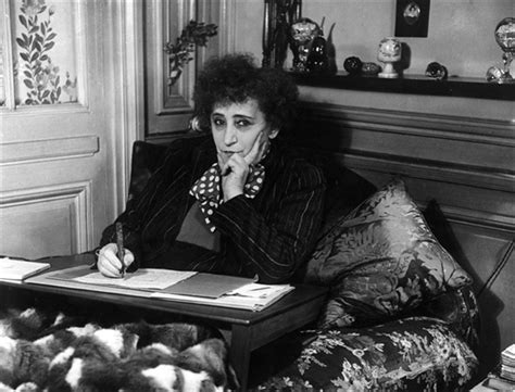 Voir plus d'idées sur le thème colette ecrivain, colette, ecrivain. Colette - Vogue.it