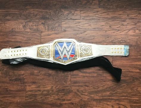Official Wwe Authentic Smackdown Womens Championship Replica Title Belt