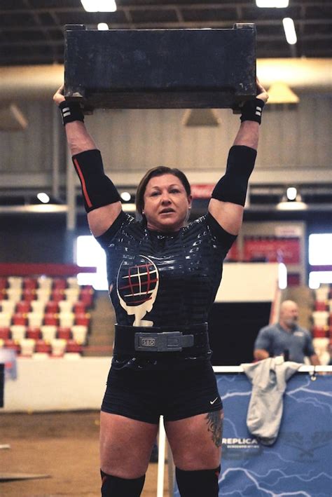 From Americas Strongest Woman To New World Record Us Army