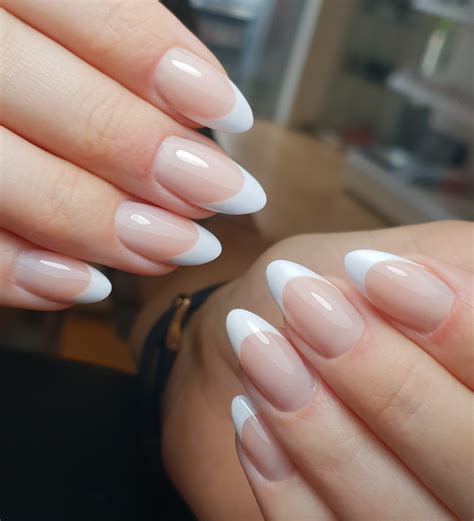 Pin Na Nails Almond Stiletto And Oval Shape