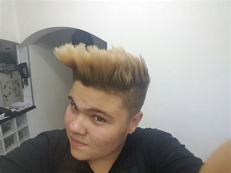Desenho Com Cabelo Arrepiado