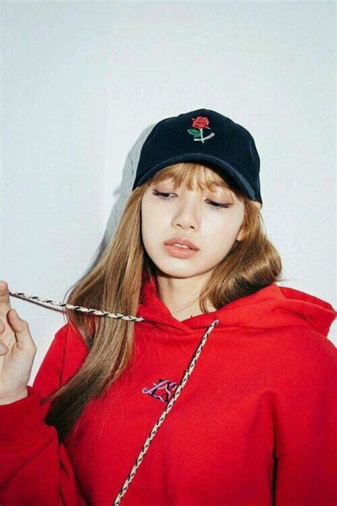 Lisa blackpink fondo de pantalla. «ʟᴀʟɪsᴀ» en 2020 | Lalisa manoban, Lisa blackpink fondo de ...