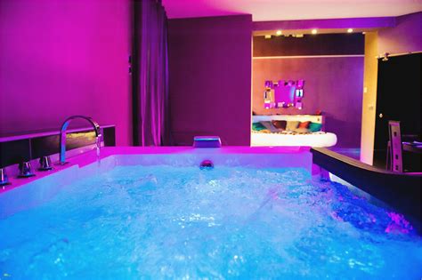 Agoda.com has been visited by 100k+ users in the past month Chambre Jacuzzi Privatif Ile De France Chambre D Hotel ...