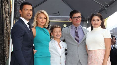 Kelly Ripa Shares Cute Throwback Photo Of Her 3 Kids