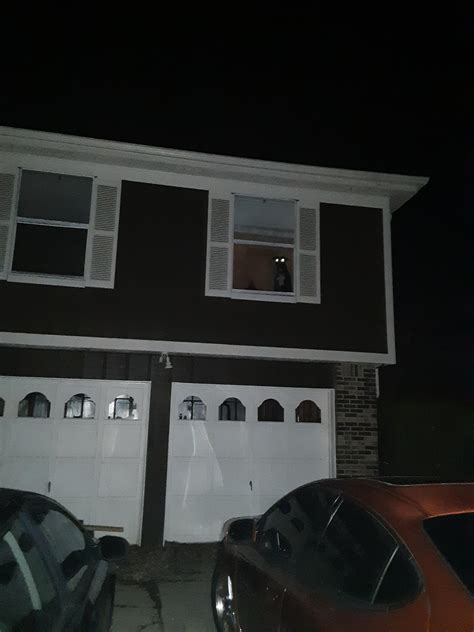 my house last night r creepy