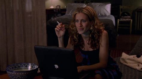 Apple Powerbook Laptop Used By Sarah Jessica Parker As Carrie Bradshaw In Sex And The City