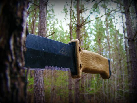Choosing The Right Survival Knife Bugout Mag