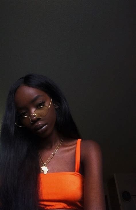 Pin L I S S E T T E 💜 A C C E S S O R I S E ♡ In 2019 Beautiful Black Women Dark Skin