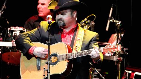Daryle Singletary, Country Music Singer, Dead at 46 | Entertainment Tonight