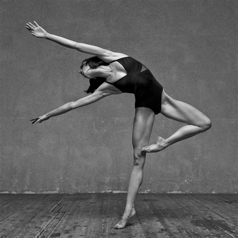 Anna By Alexander Yakovlev On 500px Dance Photography Poses Modern