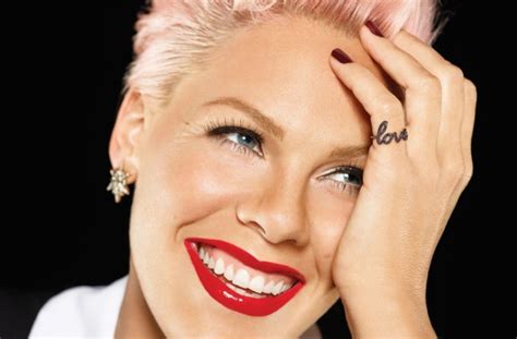 Celebrity Pink Weight Height And Age