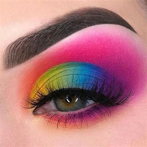 Who needs a brow appointment when you've got one of these? 12 Creative Makeup Looks You Need To Try - Society19