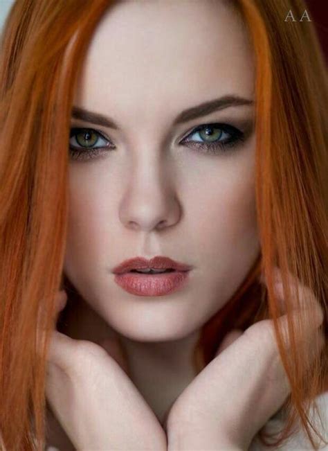 Pin by Lupe Montaño on Belleza Red hair woman Beautiful eyes