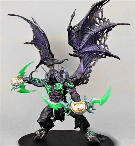 World Of Warcraft Illidan Stormrage Demon Form Deluxe Action Figure Toy